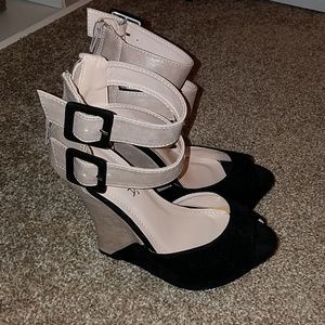 Black & Tan Wedges